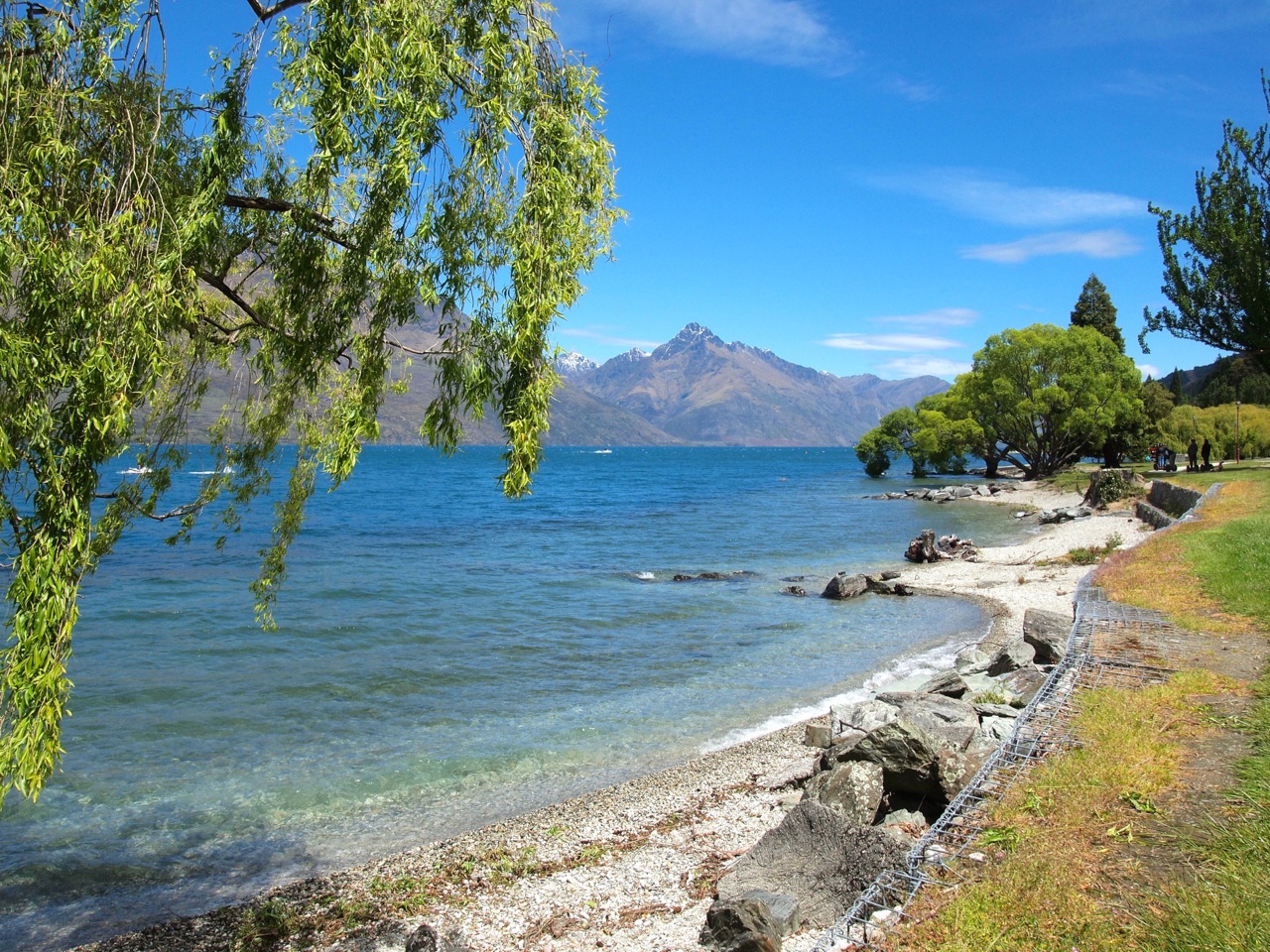 Lake Wakatipu in Queenstown, New Zealand