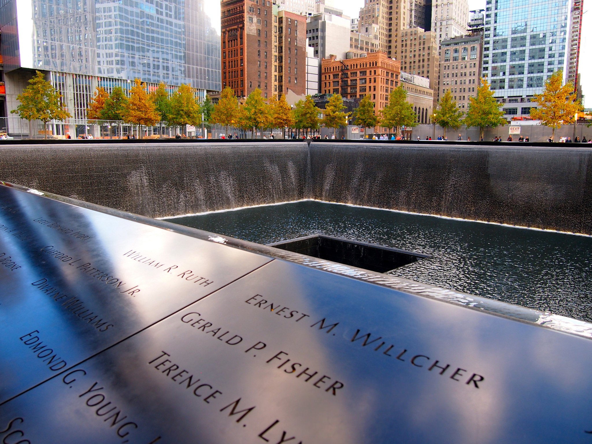 Feature image 9/11 Memorial in New York City