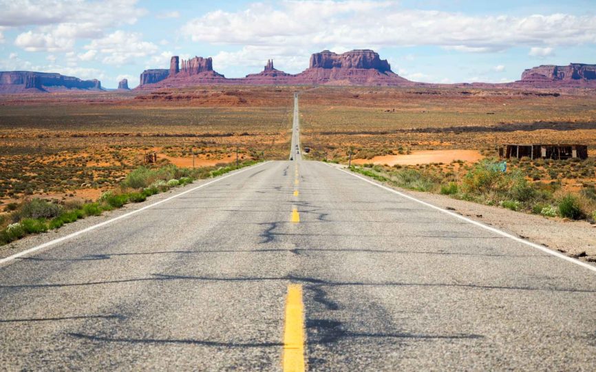 A Perfect 10-Day Southwest Road Trip Itinerary (with 6 National Parks!)